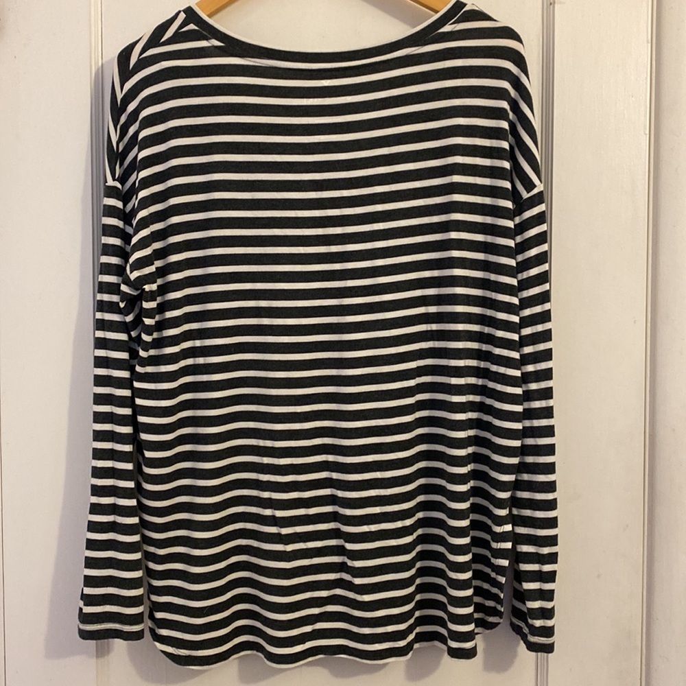 American Eagle long sleeve striped top - Picture 2 of 4